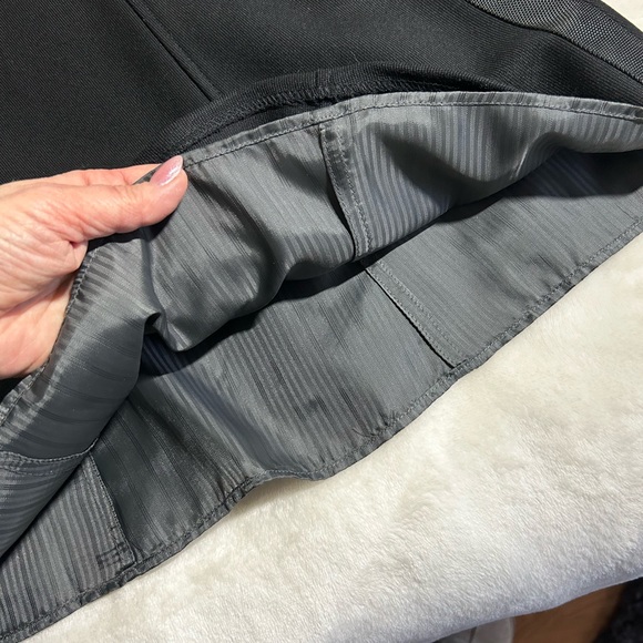 Victorinox lined wool skirt size 8 - Picture 6 of 7